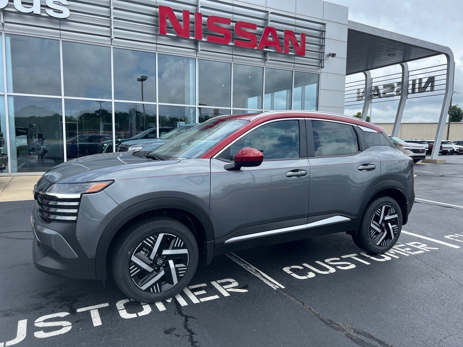 2026 Nissan Kicks — rear three-quarter view