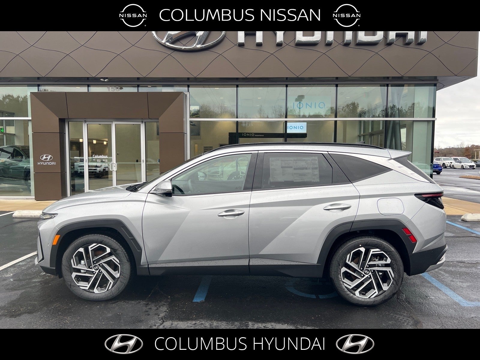 2025 Hyundai TUCSON Limited in Silver — front three-quarter view