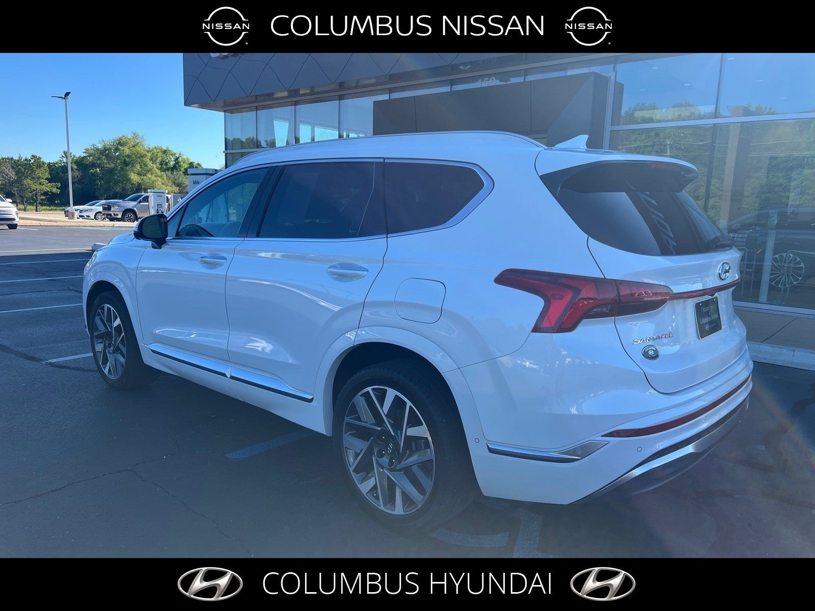 2023 Hyundai SANTA FE — interior view